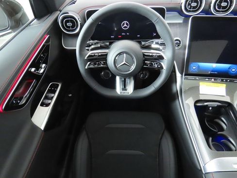 Certified 2025 Mercedes-Benz GLC 43 AMG 4MATIC image 10