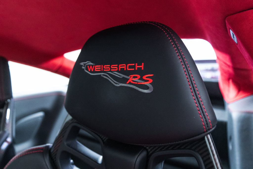 Certified 2018 Porsche 911 GT2 RS RWD image 35