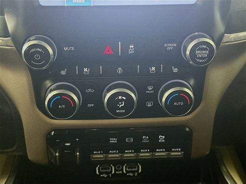 Used 2022 RAM 2500 Laramie image 18