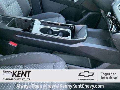 Used 2025 Chevrolet Equinox LT image 15