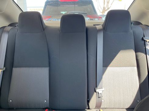 Used 2025 Nissan Sentra SV FWD image 38