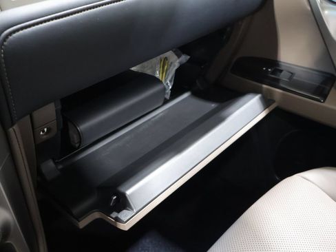 Used 2021 Lexus GX 460 Premium AWD/4WD image 38