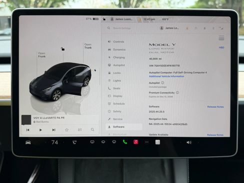 Used 2023 Tesla Model Y Long Range image 13