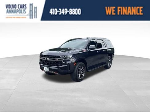 Used 2022 Chevrolet Tahoe Z71 w/ Luxury Package AWD/4WD image 4