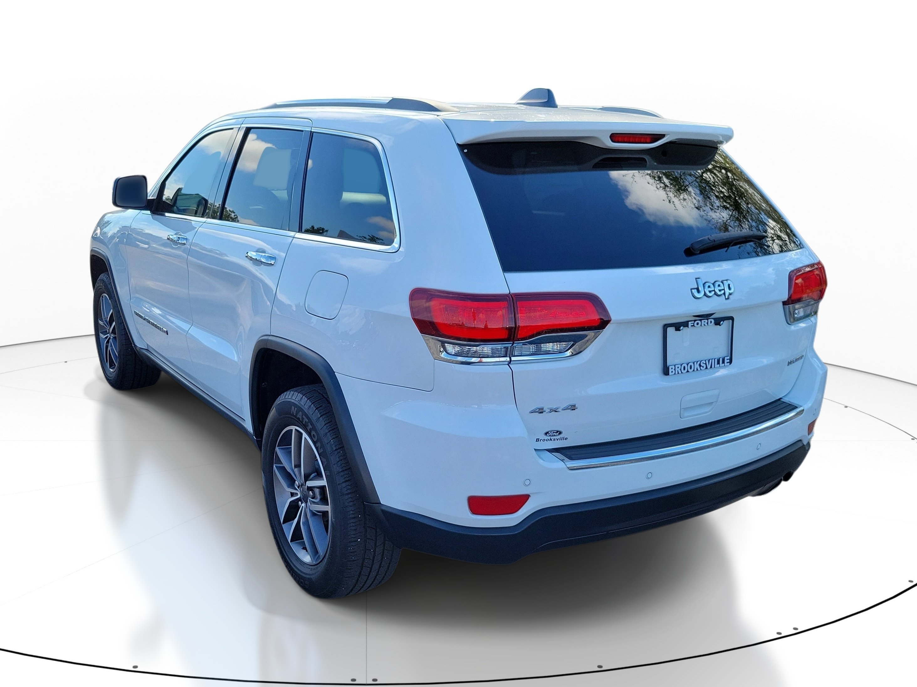 Used 2022 Jeep Grand Cherokee Limited AWD/4WD image 4
