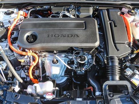 Used 2025 Honda Civic Sport Touring image 40