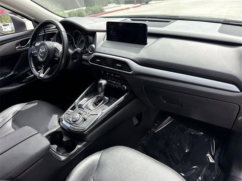 Used 2022 MAZDA CX-9 Touring image 26