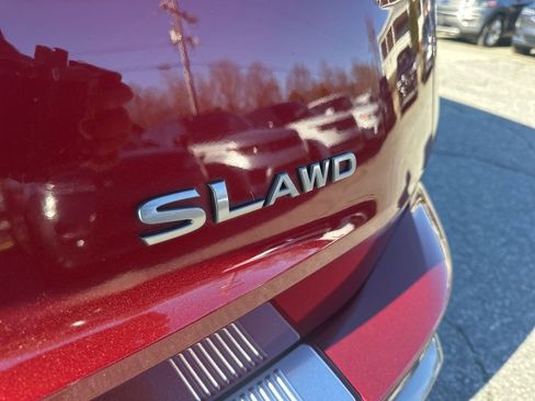 Used 2024 Nissan Rogue SL w/ SL Premium Package image 31