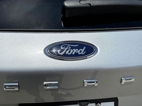 Used 2024 Ford Escape ST-Line FWD image 22
