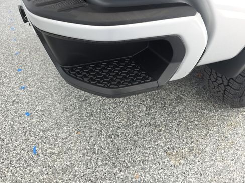 Used 2023 GMC Sierra 2500 Denali w/ Denali Ultimate Package image 18