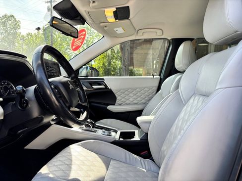 Used 2022 Mitsubishi Outlander SEL FWD image 10