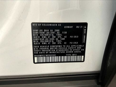 Used 2021 Volkswagen ID.4 Pro w/ ID.4 Protection Package image 33