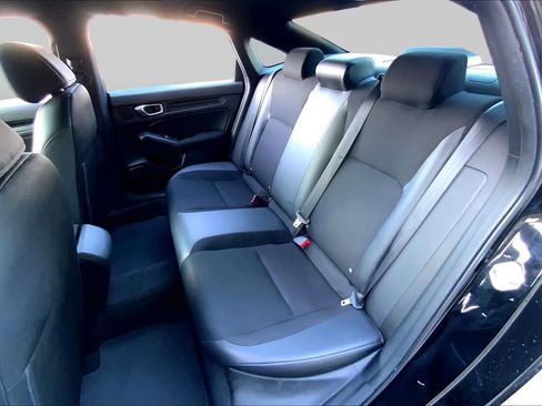 Used 2023 Honda Civic Sport image 21