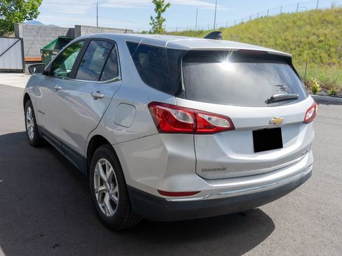 Used 2021 Chevrolet Equinox LT AWD/4WD image 5