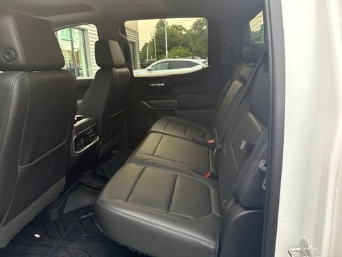 Used 2019 Chevrolet Silverado 1500 LTZ w/ LTZ Premium Package AWD/4WD image 8
