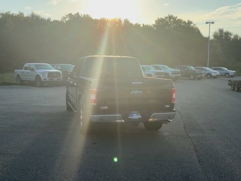 Used 2018 Ford F150 XLT w/ Equipment Group 302A Luxury RWD image 7
