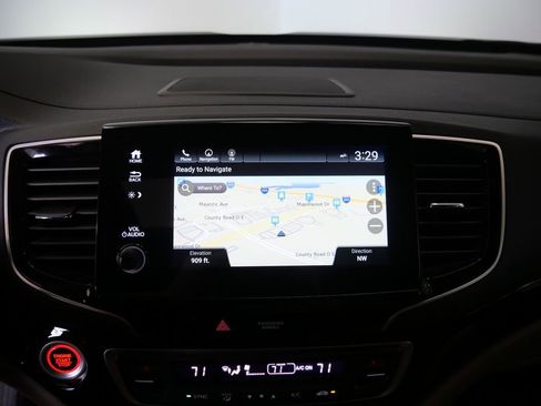 Used 2022 Honda Pilot Touring image 21