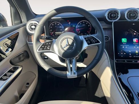 New 2026 Mercedes-Benz GLC 300 4MATIC image 12
