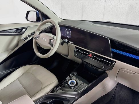 Used 2023 Kia Niro Wind w/ Wind Preserve Package image 27