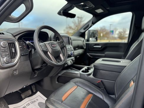 Used 2022 GMC Sierra 2500 AT4 w/ AT4 Premium Plus Package image 14