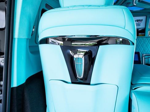 Used 2023 Mercedes-Benz Metris Passenger image 68