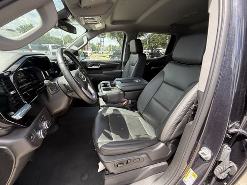 Used 2025 GMC Sierra 1500 SLT RWD image 27
