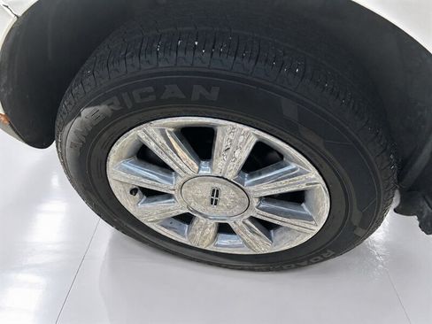 Used 2007 Lincoln MKX AWD image 30
