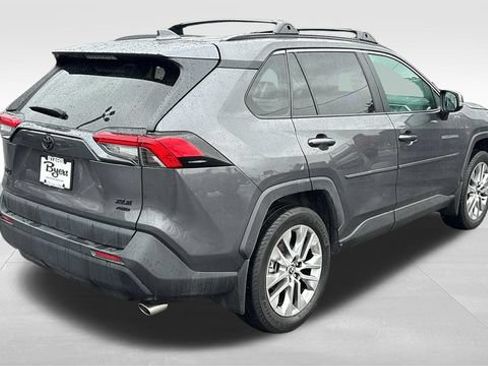 Used 2023 Toyota RAV4 XLE Premium AWD/4WD image 34