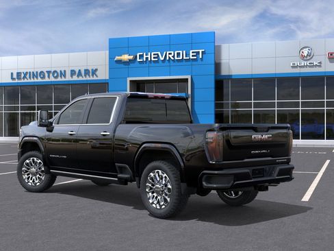 New 2026 GMC Sierra 2500 Denali w/ Denali Reserve Package image 3