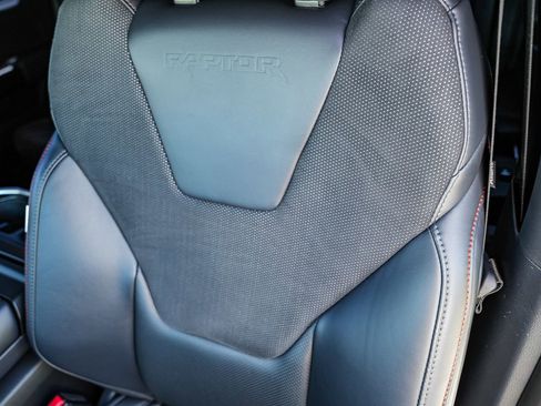 Used 2025 Ford F150 Raptor AWD/4WD image 25