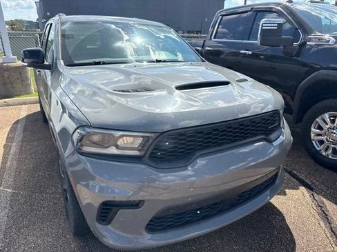Used 2023 Dodge Durango R/T AWD/4WD image 4