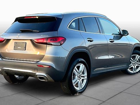 Used 2023 Mercedes-Benz GLA 250 4MATIC w/ Premium Package image 12