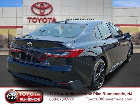 Certified 2026 Toyota Camry SE FWD image 6