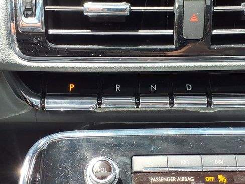 Used 2018 Lincoln Navigator Reserve w/ Technology Package AWD/4WD image 19