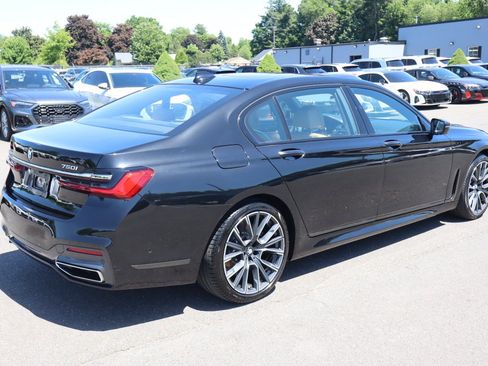 Used 2021 BMW 750i xDrive w/ Executive Package AWD/4WD image 5