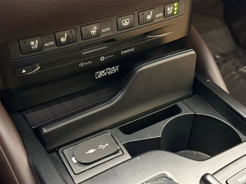 Used 2020 Lexus ES 350 Ultra Luxury w/ Accessory Package 2 FWD image 28