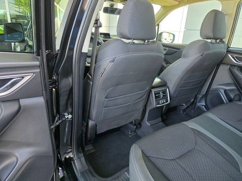 Used 2022 Subaru Forester Premium AWD/4WD image 17