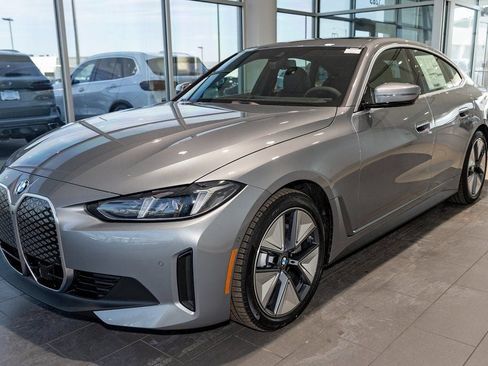 New 2026 BMW i4 xDrive40i w/ Premium Package AWD/4WD image 3