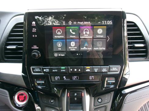 Used 2023 Honda Odyssey Touring image 43