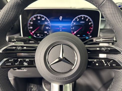 New 2026 Mercedes-Benz GLC 300 4MATIC image 30