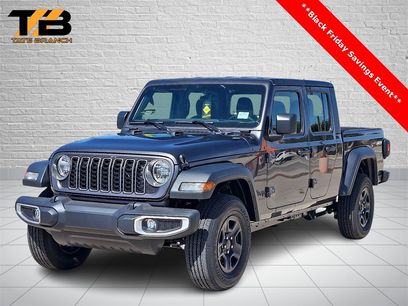 New 2025 Jeep Gladiator Sport
