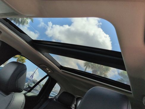 Certified 2025 MAZDA CX-50 AWD 2.5 S w/ Weather Package image 19