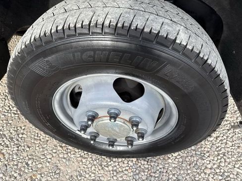 Used 2024 Chevrolet Silverado 3500 W/T w/ Snow Plow Prep Package image 33