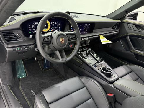 New 2026 Porsche 911 Carrera GTS image 4