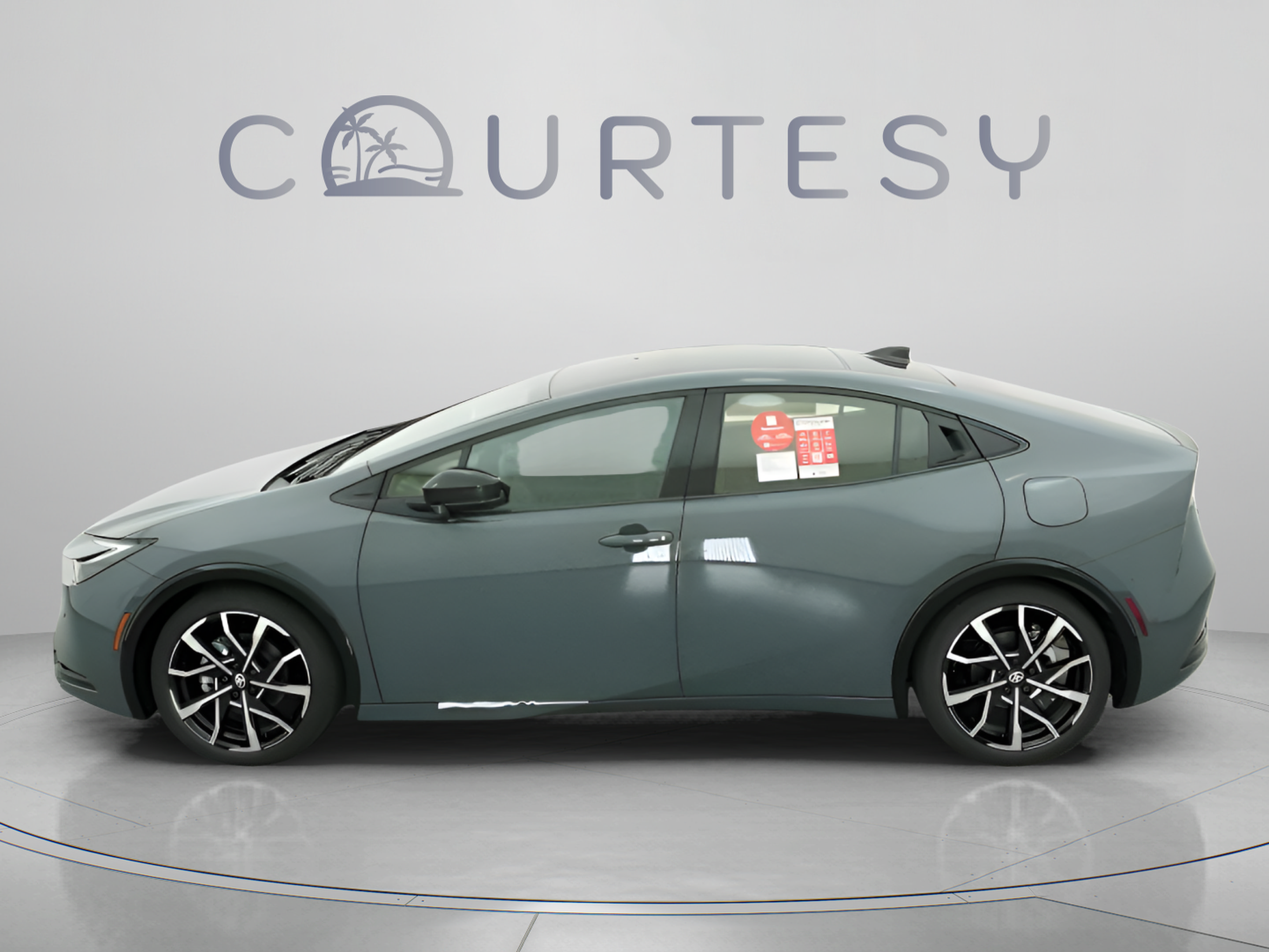 New 2027 Toyota Prius Plug-In Hybrid w/ Limited Premium Package FWD image 5