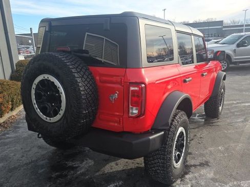 Used 2023 Ford Bronco Big Bend w/ Sasquatch Package image 3