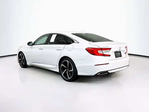 Used 2019 Honda Accord Sport image 5