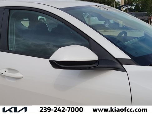 New 2026 Kia K4 EX FWD image 8
