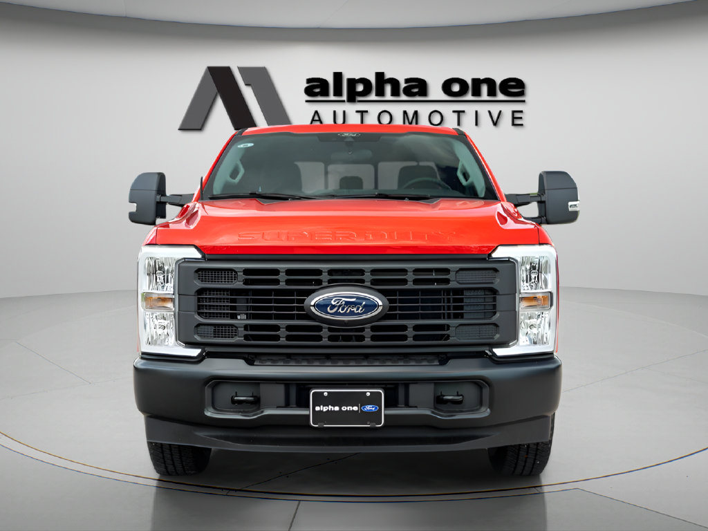 New 2025 Ford F250 XL w/ 360-Degree Camera Package RWD image 4