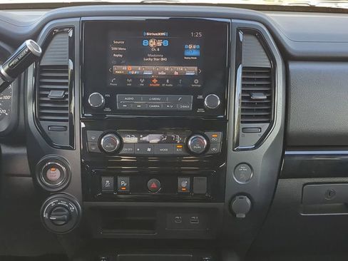 Used 2024 Nissan Titan SV w/ SV Bronze Edition Package image 17